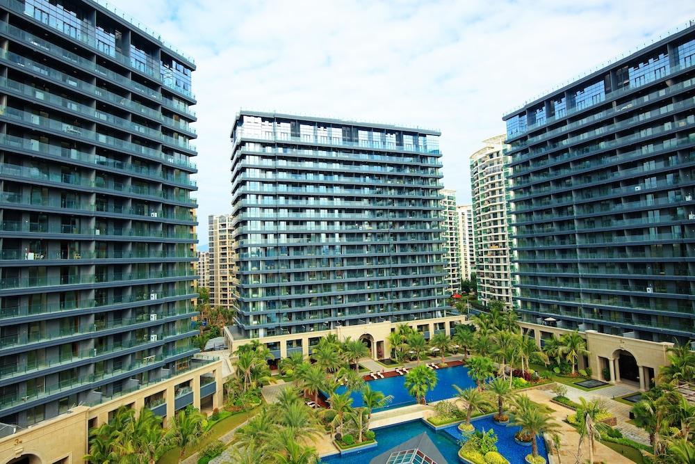 Hampton By Hilton Sanya Bay Hotel Exterior foto