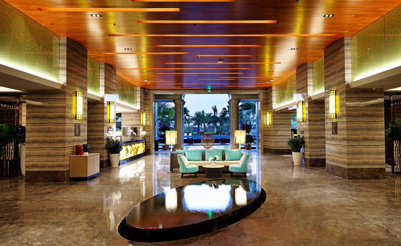 Hampton By Hilton Sanya Bay Hotel Exterior foto